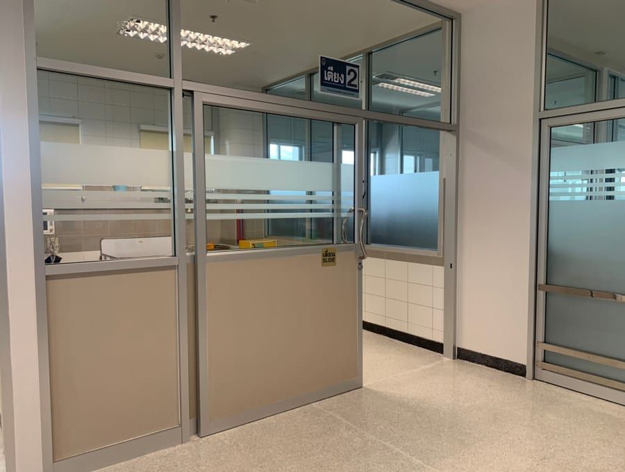 ห้องแยกโรคความดันลบที่ปรับปรุงแล้วเสร็จ โรงพยาบาลสมเด็จพระยุพราชกระนวน